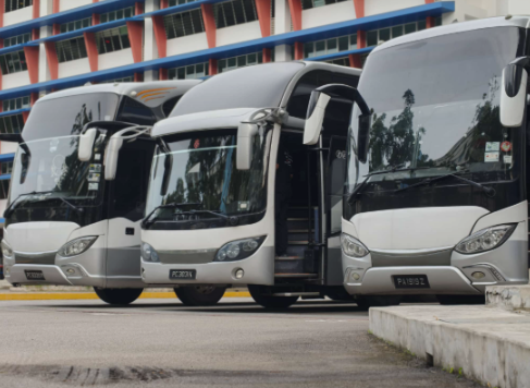 Best Bus Rental Singapore Services for Corporate and Family Trips